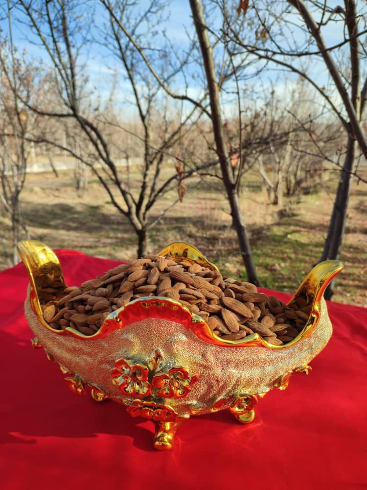 مغز بادام درجه یک ایرانی