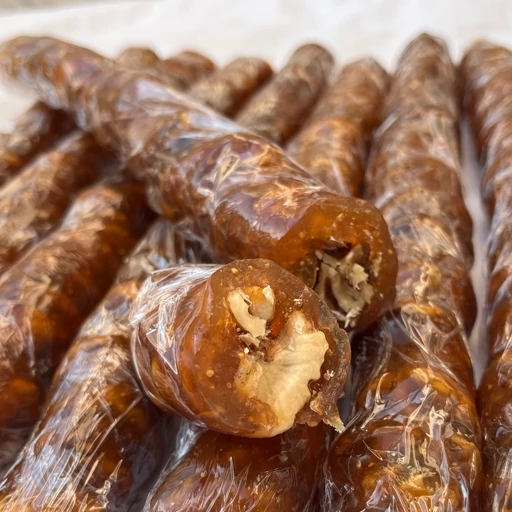 سوجوق لوکس شیره انجیر با مغز گردو